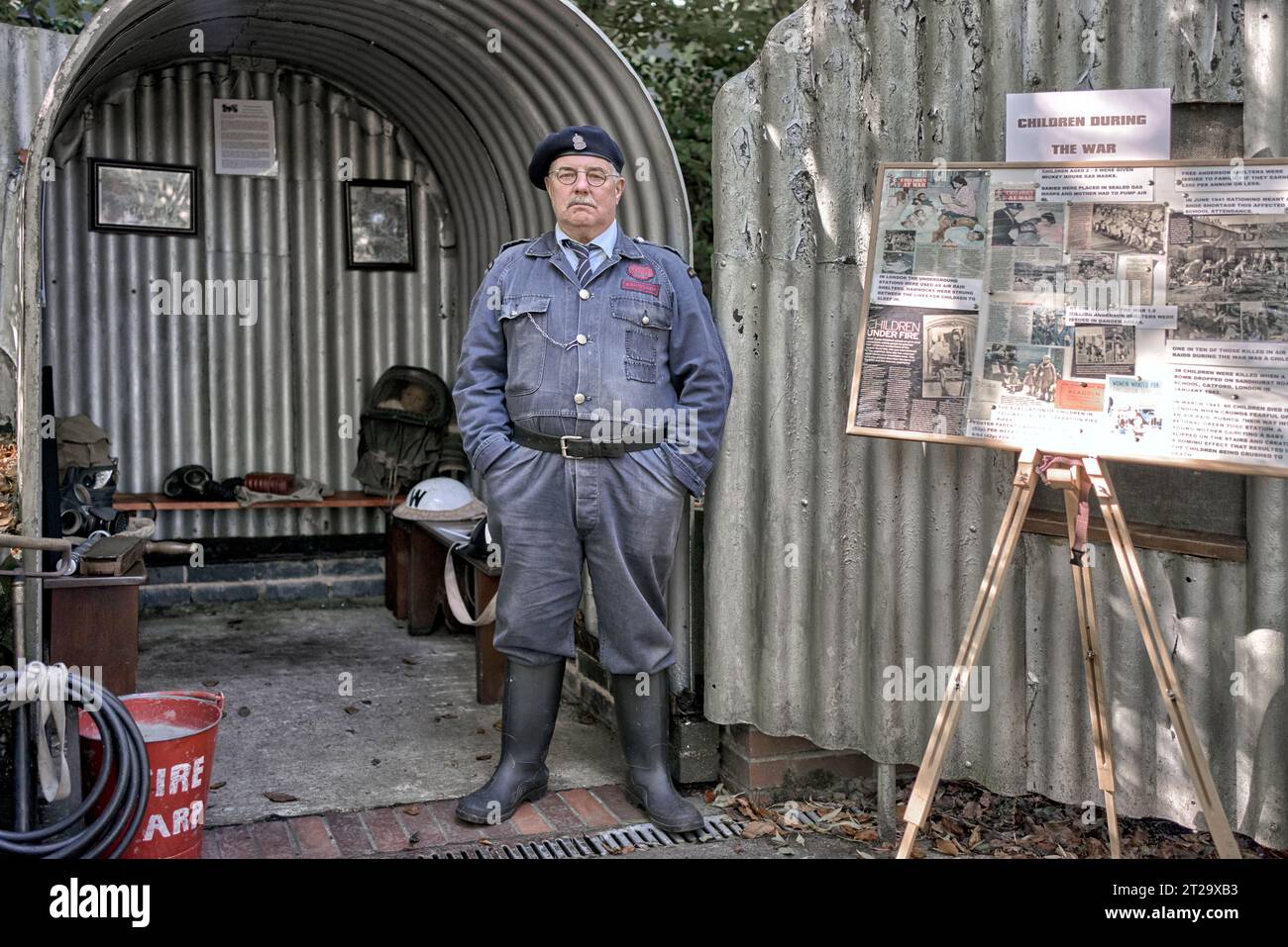 Anderson Shelter World war 2 1940s Reenactment, Avoncroft Museum, Bromsgrove, England Großbritannien Stockfoto