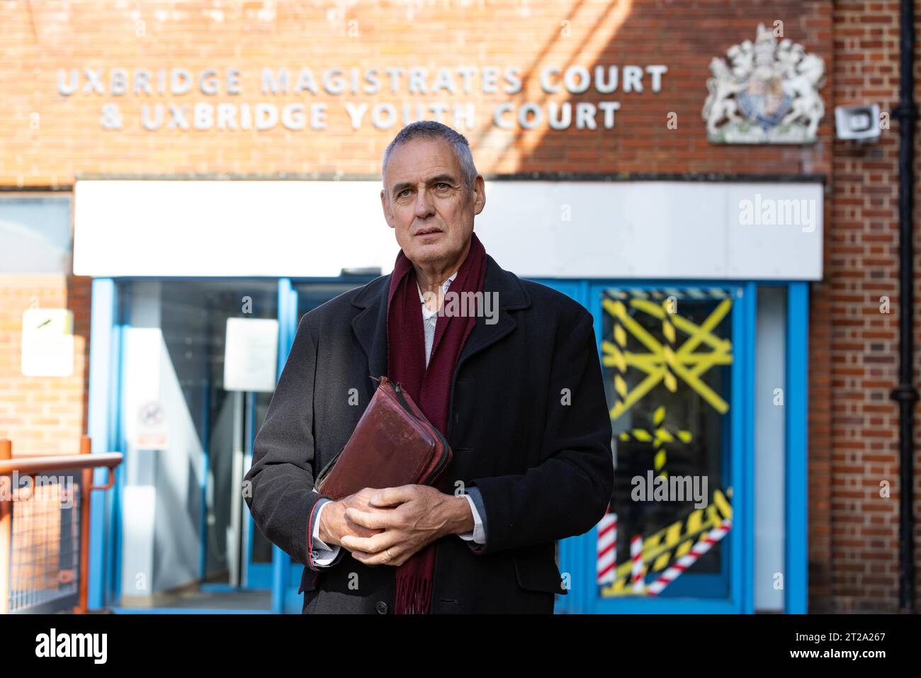 Stephen Green, 72, christlicher Prediger angeklagt, weil er ein Schild mit einem Zitat aus der Bibel vor einer Abtreibungsklinik hielt, Uxbridge Magistrates. Stockfoto