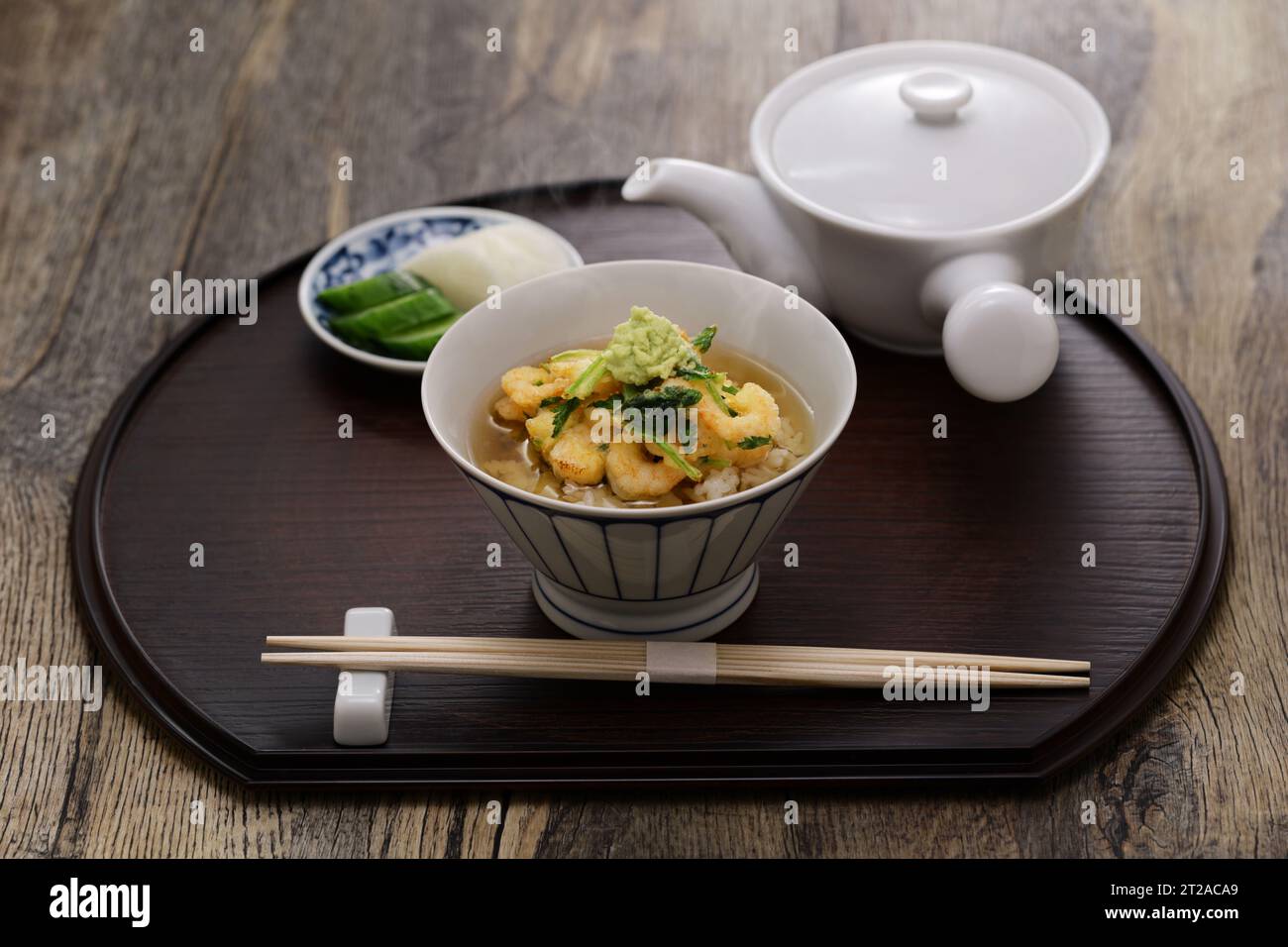 Tencha, ein japanisches Tempura-Gericht Stockfoto