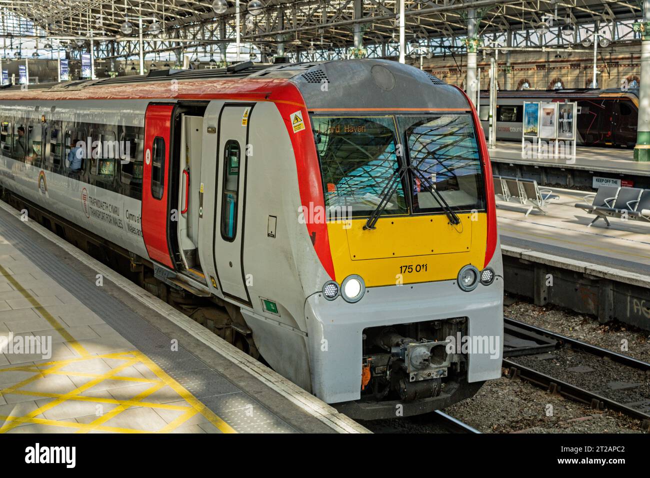 175011 in Manchester Piccadilly. Freitag, 16. September 2022. Stockfoto