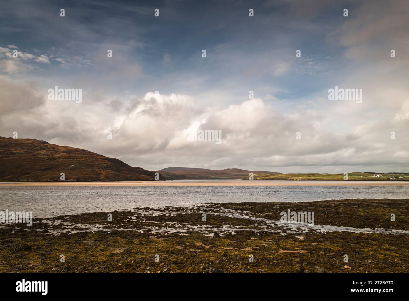 Ein herbstliches, atmosphärisches HDR-Bild des Kyle of Durness in der Nähe von Cape Wrath in Sutherland, Scotlands Nordwestküste. Oktober 2023 Stockfoto