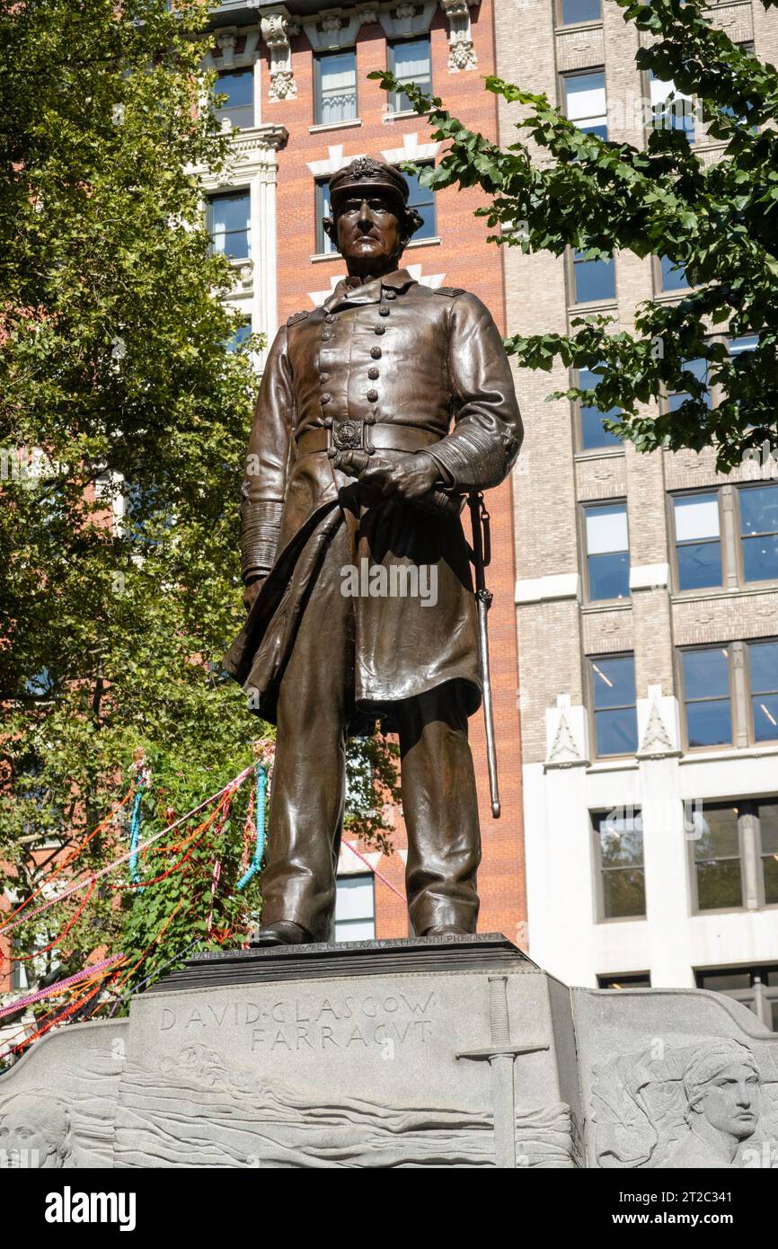 Admiral Farragut Monument ist eine Bronzestatue im Freien im Madison Square Park, New York City, 2023, USA Stockfoto