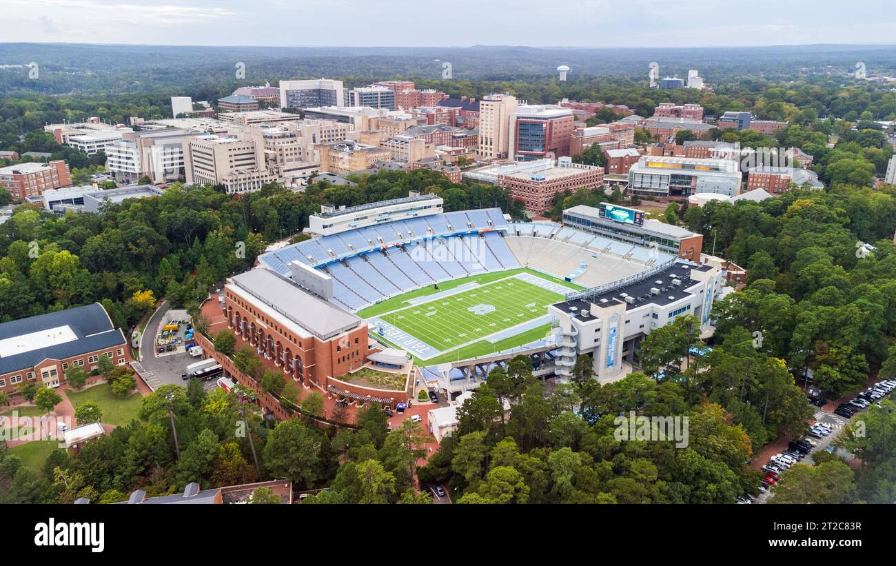 Chapel Hill, NC - 6. Oktober 2023: Kenan Stadium, Heimstadion der University of North Carolina Tar Heels. Stockfoto