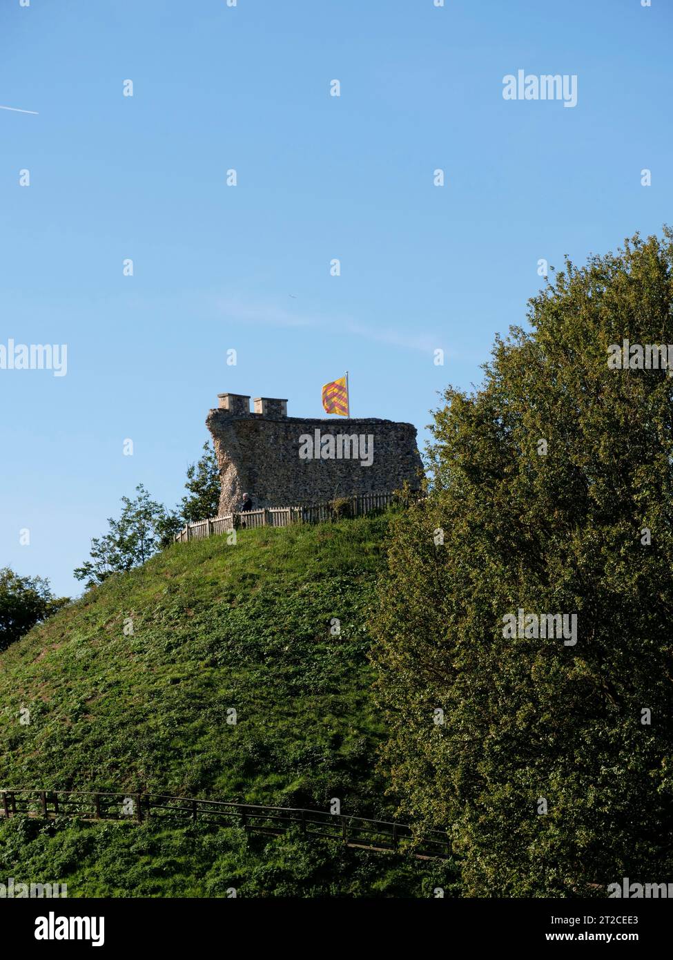 Clare Castle Ruine, Clare Castle Country Park, Stour Valley, Suffolk, England, Großbritannien Stockfoto