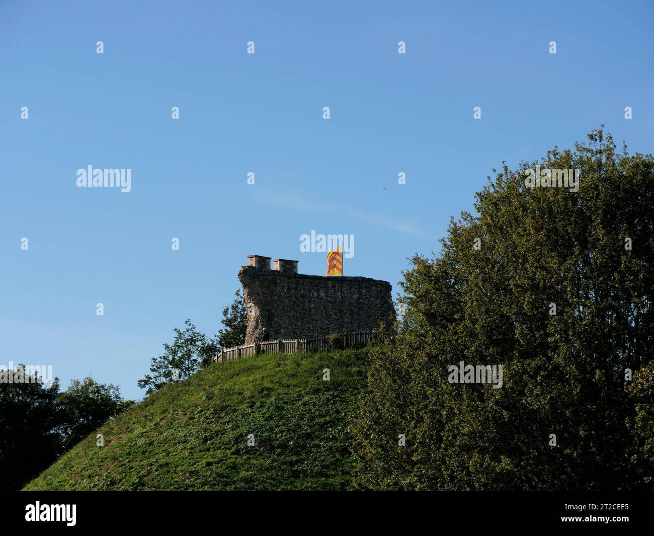 Clare Castle Ruine, Clare Castle Country Park, Stour Valley, Suffolk, England, Großbritannien Stockfoto