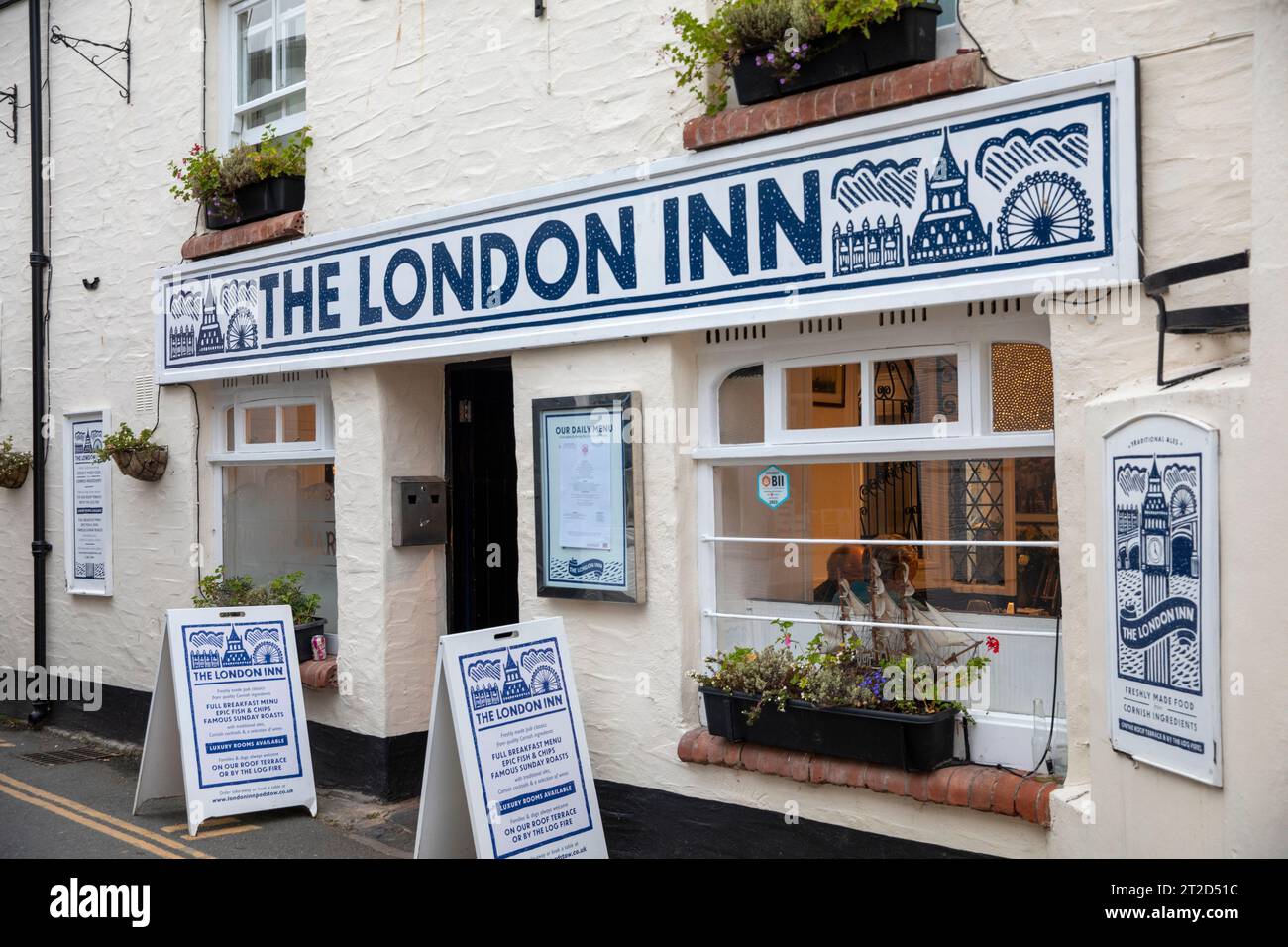 Padstow Cornwall, The London Inn Pub, ein englischer Pub aus dem Jahr 1803, Cornwall, England, UK, 2023 Stockfoto