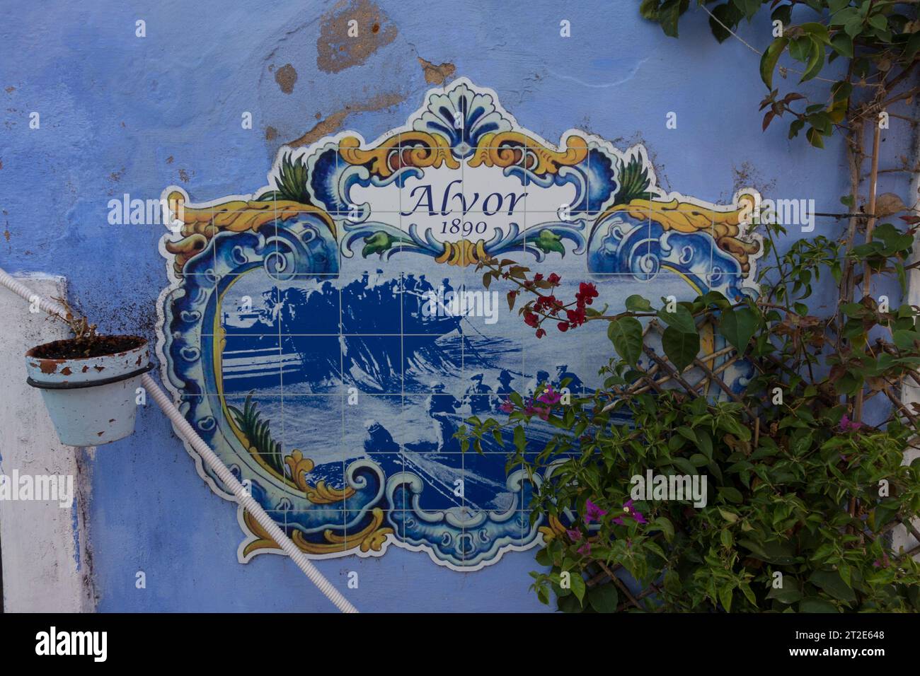 Portugiesische traditionelle Zinnfliesen, Alvor, Algarve, Portugal, Europa Stockfoto