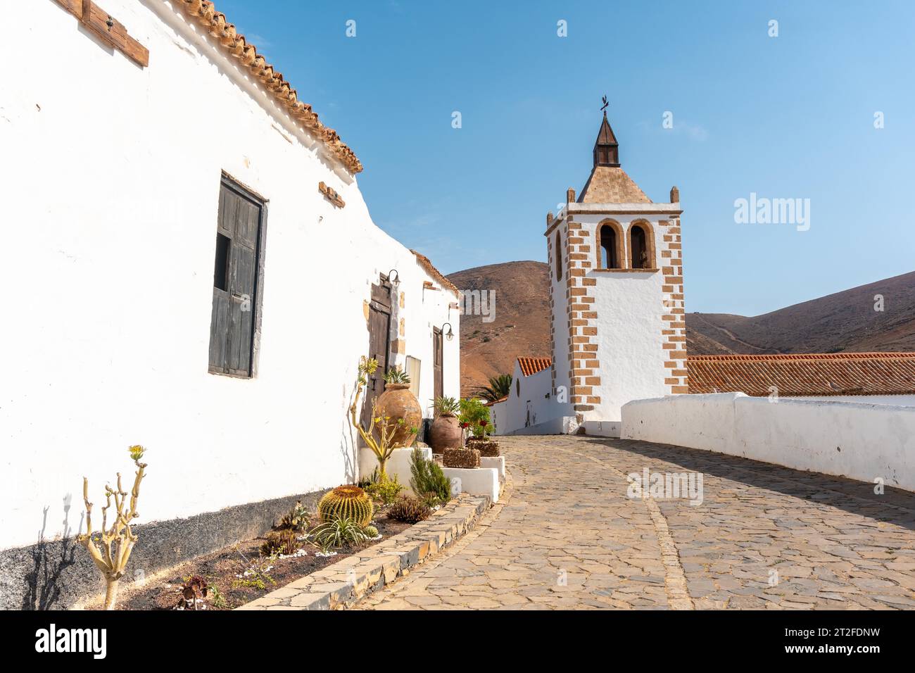 Weiße Kirche von Betancuria, Westküste der Insel Fuerteventura, Kanarische Inseln. Spanien Stockfoto