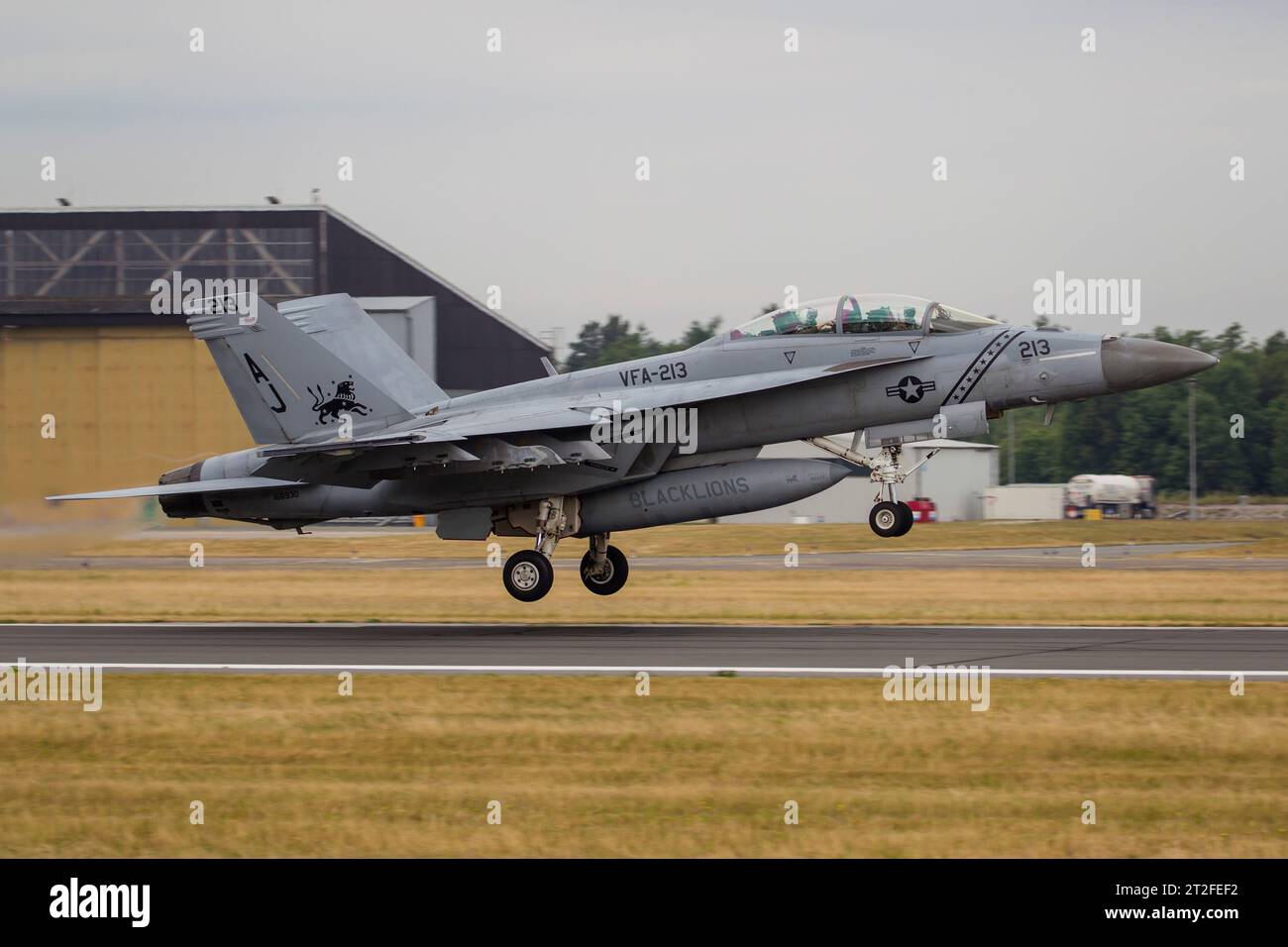 US Navy F/A-18F Super Hornet startet vom Luftwaffenstützpunkt Hohn, Deutschland. Stockfoto