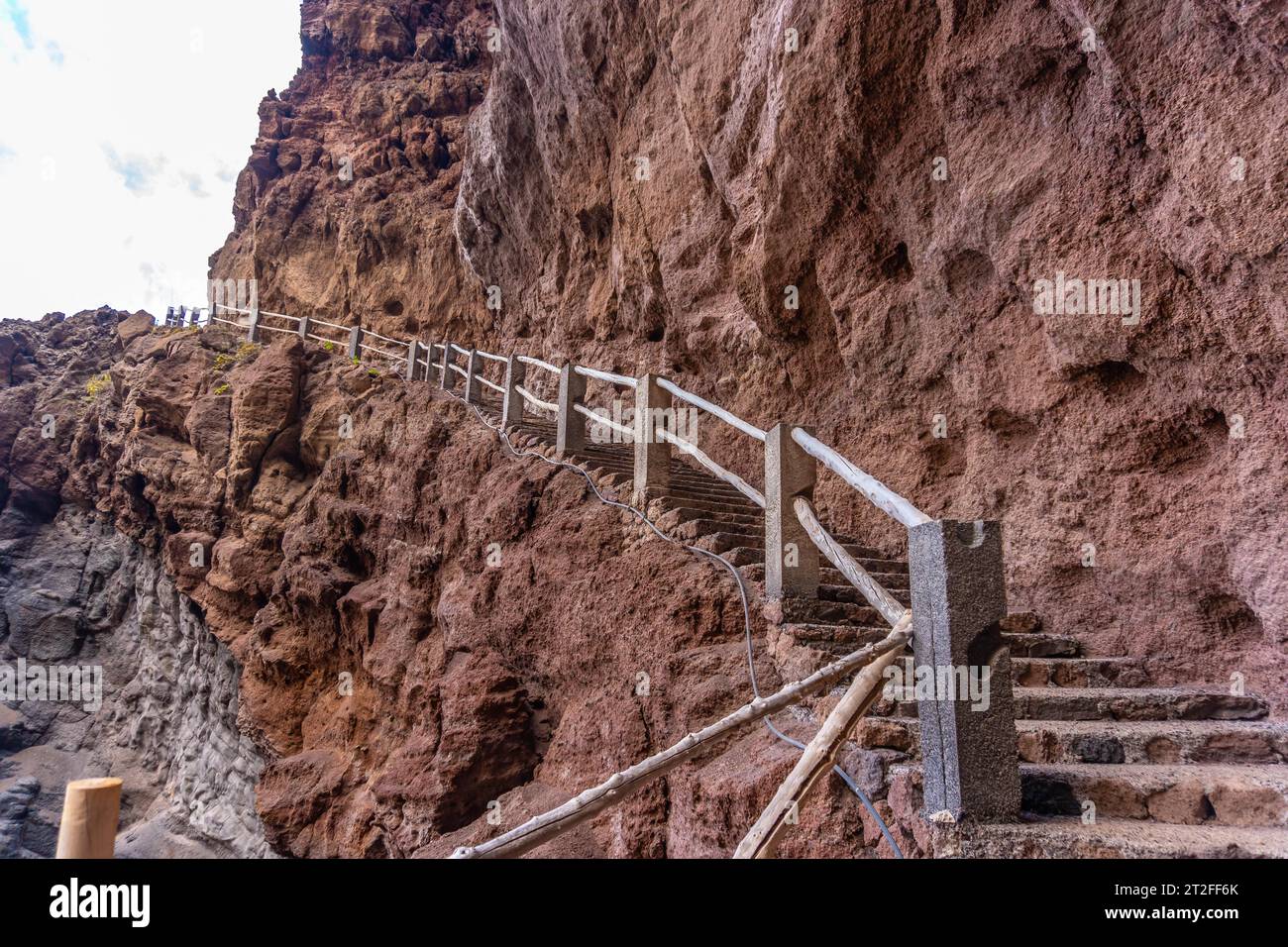 Treppen auf dem Fußweg zum Strand Nogales im Osten der Insel La Plama, Kanarische Inseln. Spanien Stockfoto