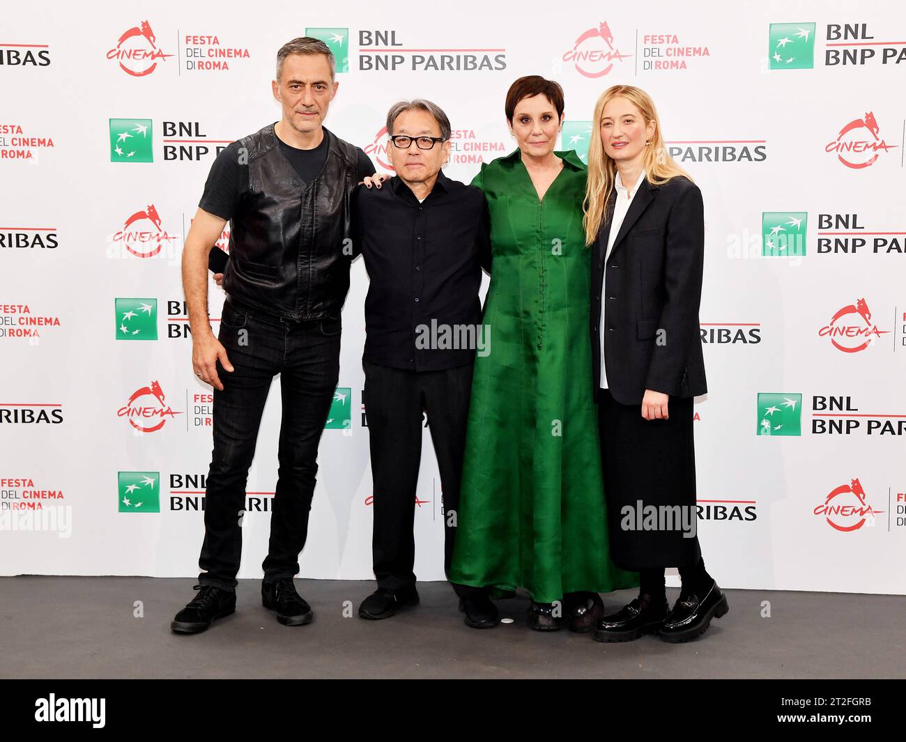 Rom, Italien. Oktober 2023. Rom, Rom Film Fest 2023. Filmfestival In Rom. Fotoruf meiner Haare schmerzt auf dem Foto: Filippo Timi, Shigeru Umebayashi, Roberta Torre und Alba Rohrwacher Credit: Independent Photo Agency/Alamy Live News Stockfoto