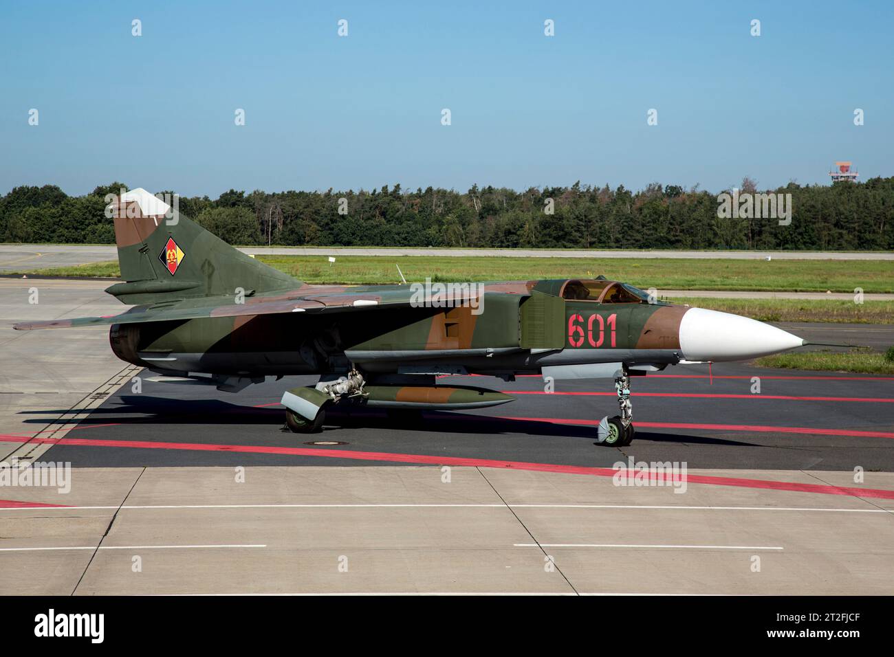 Konservierter MiG-23ML-Interceptor der ehemaligen DDR. Stockfoto