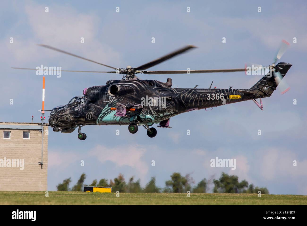 Mi-24 Hubschrauberlandung der tschechischen Luftwaffe. Stockfoto