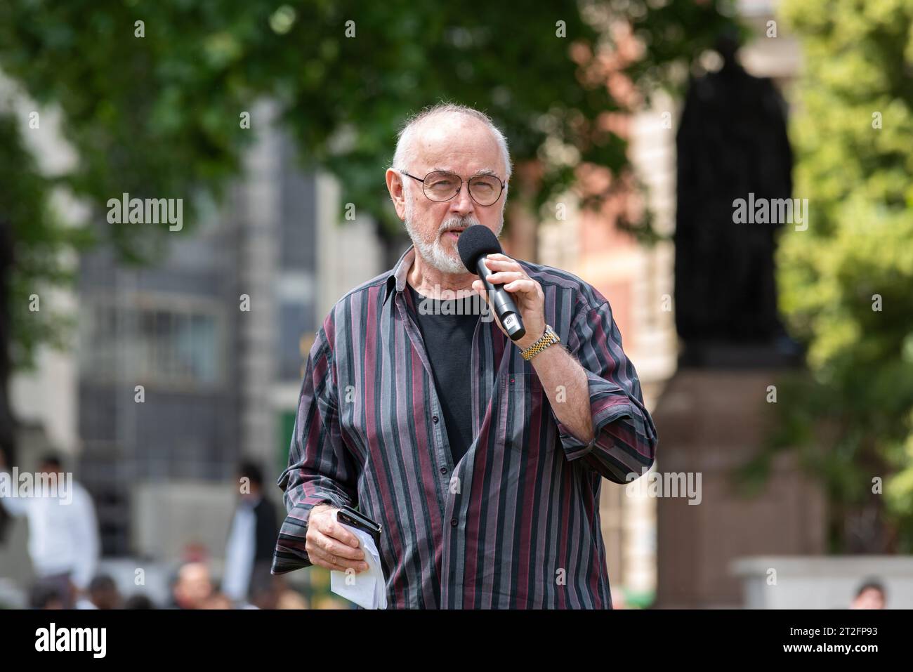Peter Egan, Schauspieler und Aktivist, bei der Stop Live Transport-Kampagne. Protest, Demonstration gegen den Ferntransport von Viehbeständen Stockfoto
