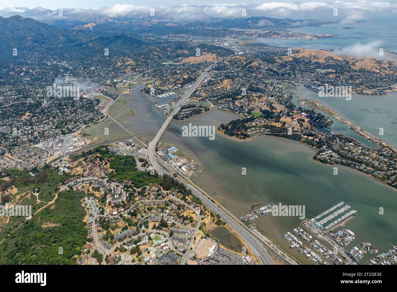 Aus der Vogelperspektive auf Richardson Bay Sausalito, Mill Valley, Mount Tamalpias und Tiburon Stockfoto