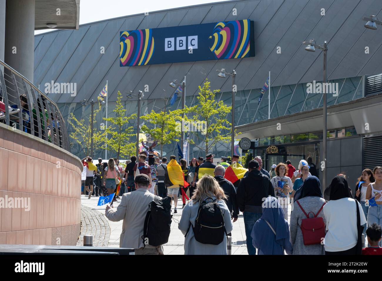 Besucher des Eurovision Song Contest, Liverpool, Mai 2023 Stockfoto