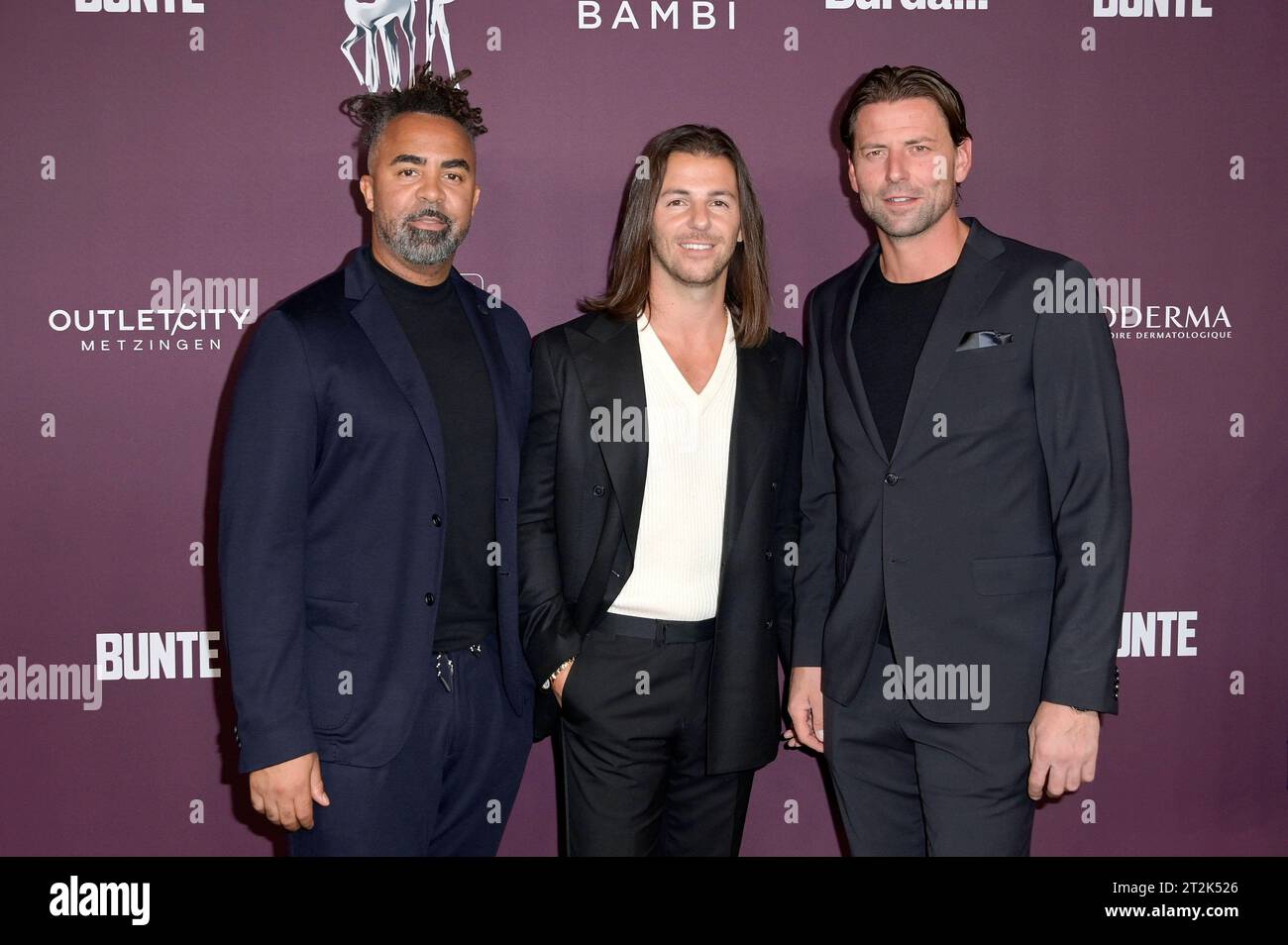 Patrick Owomoyela, Riccardo Basile und Roman Weidenfeller zum Tribut to Bambi 2023 im JW Marriott Hotel. Berlin, 19.10.2023 *** Patrick Owomoyela, Riccardo Basile und Roman Weidenfeller beim Tribute to Bambi 2023 im JW Marriott Hotel Berlin, 19 10 2023 Foto:XF.xKernx/xFuturexImagex Tribute bambi 3030 Credit: Imago/Alamy Live News Stockfoto