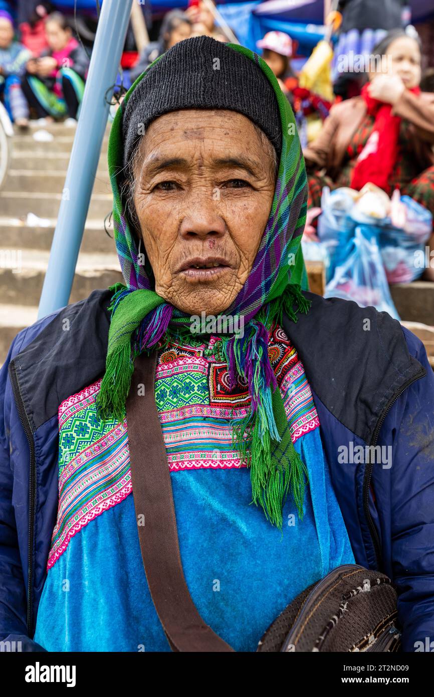 Leute vom Bac Ha Markt in Nordvietnam Stockfoto