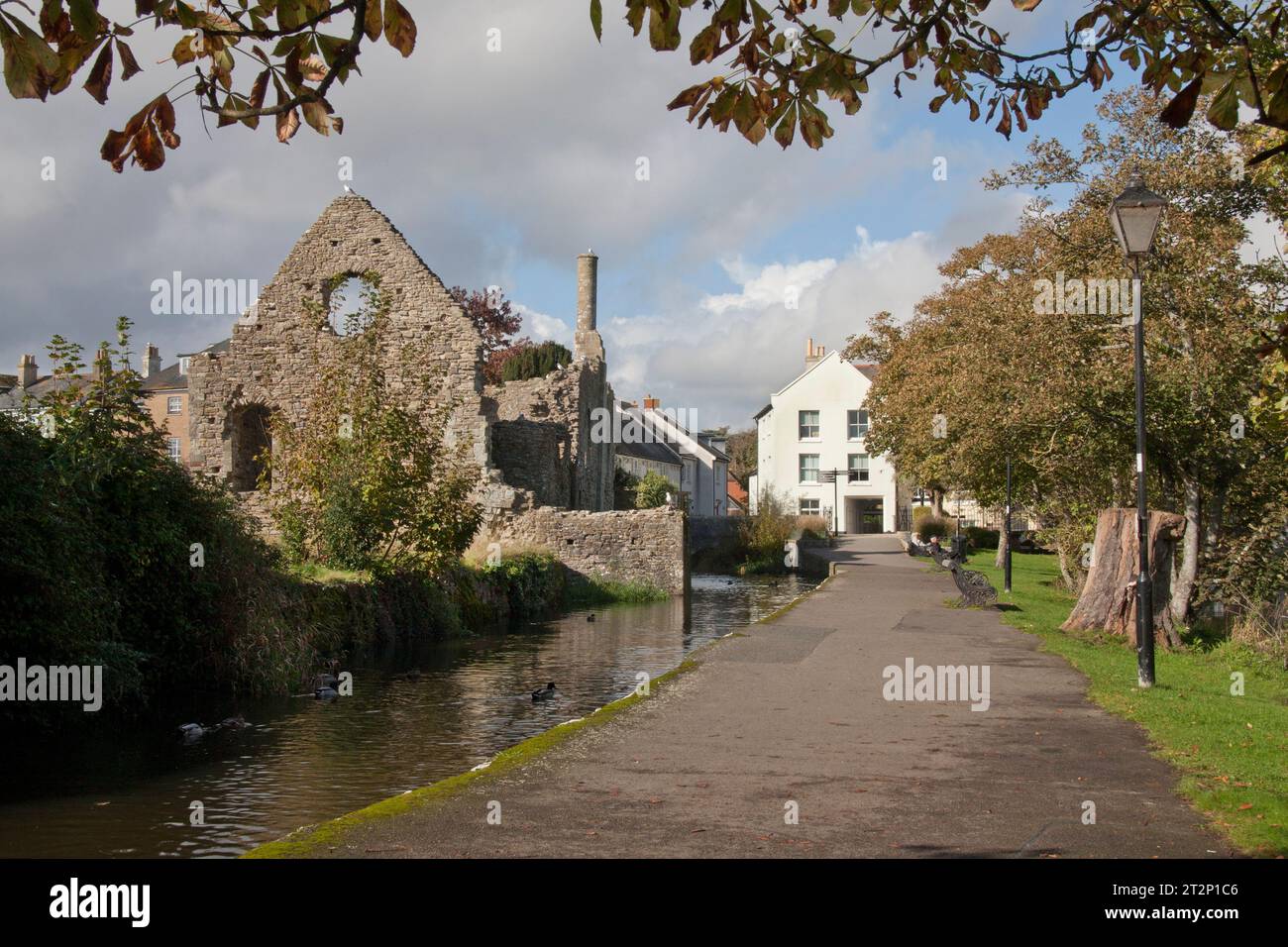 Christchurch Castle & Norman House Ruin, River Stour, Dorset, England Stockfoto