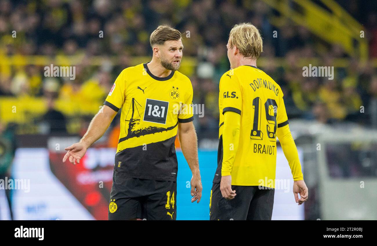 Dortmund, Deutschland. Oktober 2023. Niclas Füllkrug (BVB), Julian Brandt (BVB) Borussia Dortmund - Werder Bremen 20.10.2023 Copyright (nur für journa Stockfoto