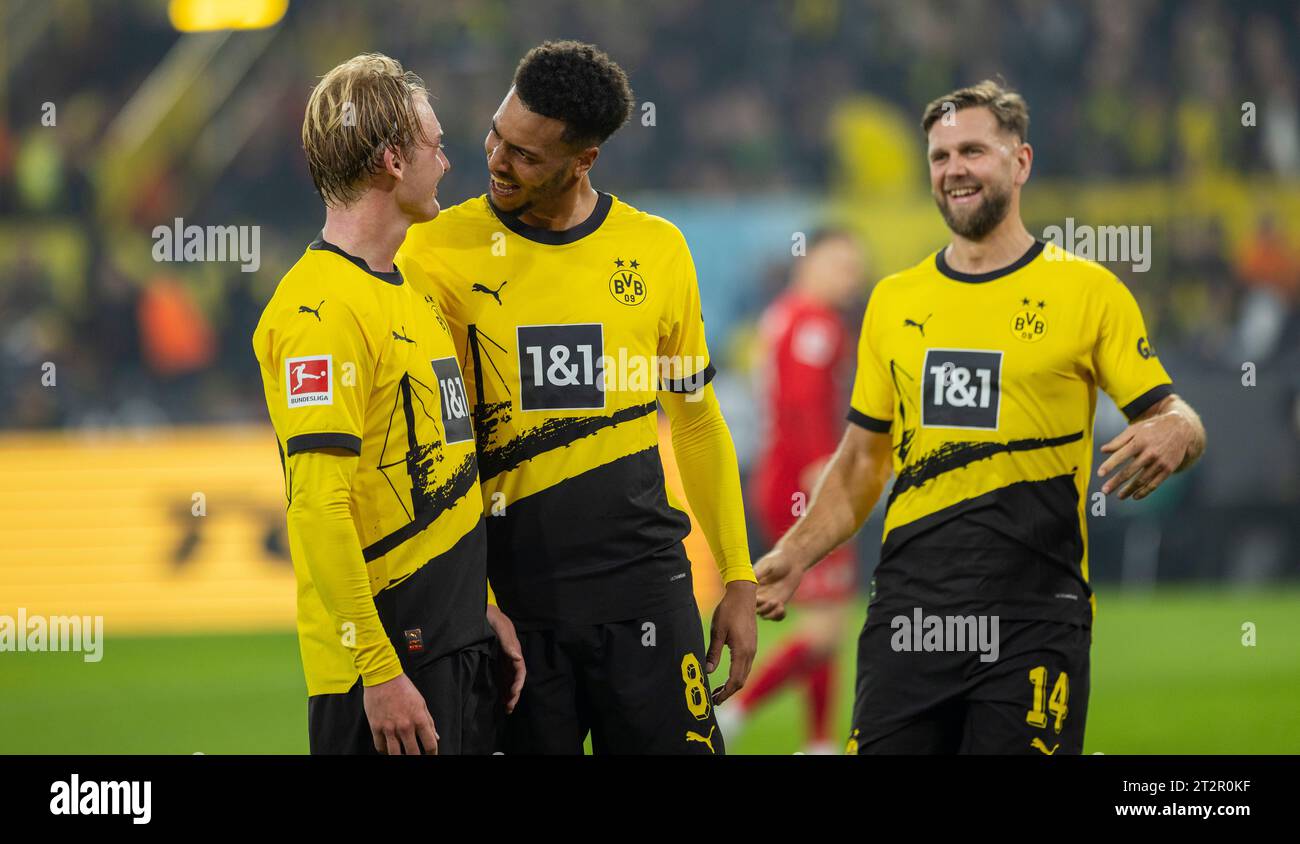 Dortmund, Deutschland. Oktober 2023. Torjubel: Julian Brandt (BVB), Felix Nmecha (BVB), Niclas Füllkrug (BVB) Borussia Dortmund - Werder Bremen 20.10.20 Stockfoto