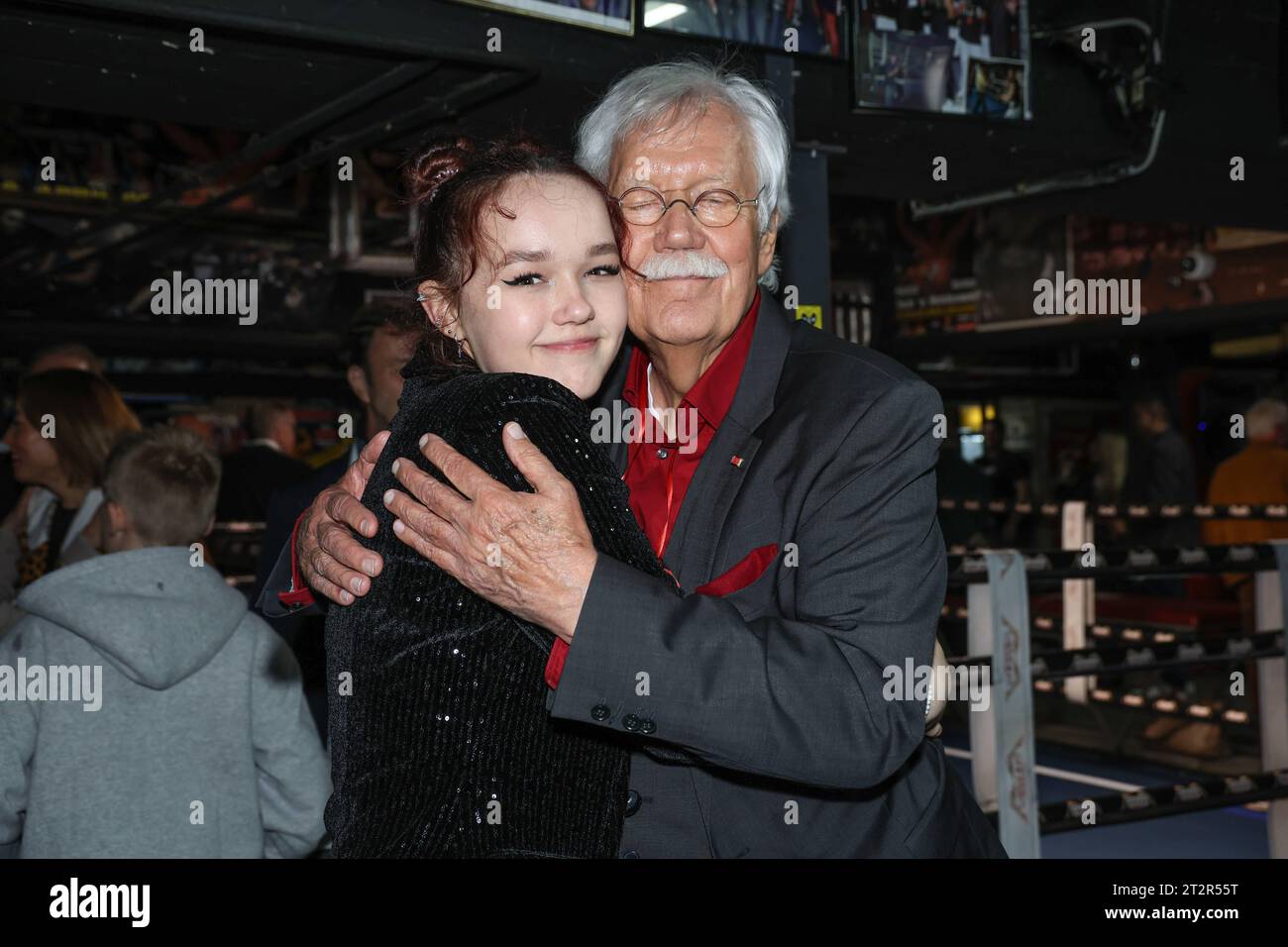 Zur Ritze Carlo von Tiedemann, 80.