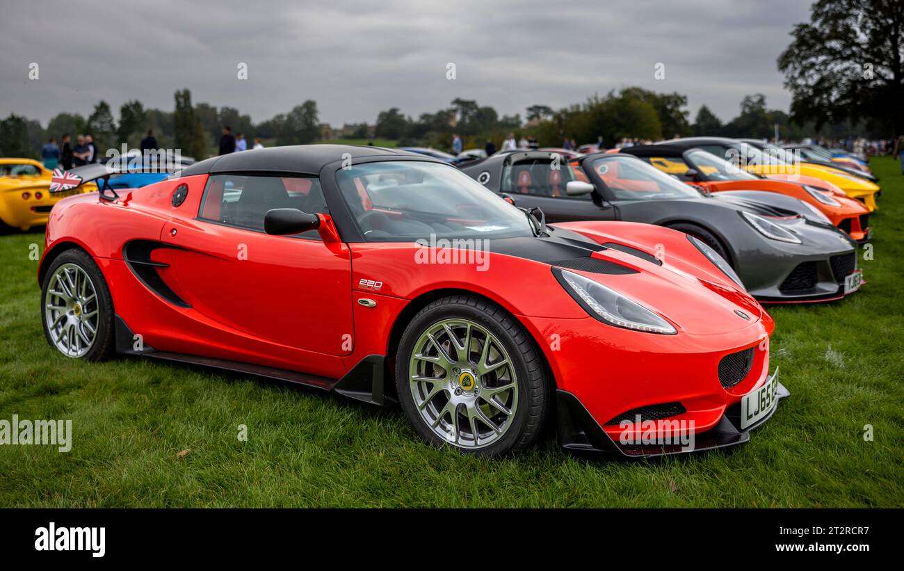2015 Lotus Elise S, ausgestellt auf der Salon Privé Concours d’Elégance Motorshow im Schloss Blenheim. Stockfoto