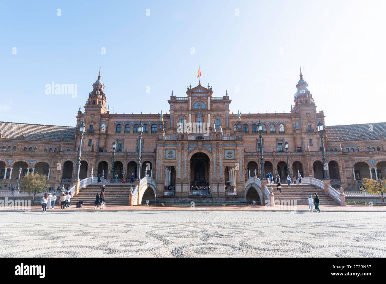 Sevilla Andalucía España 20-10-23- Plaza de España es un conjunto arquitectónico Stockfoto