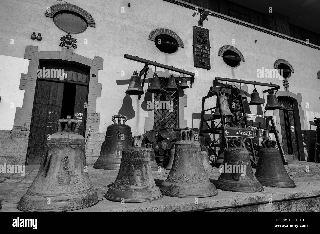 Die Päpstliche Glockengießerei Marinelli ist ein italienisches Metallurgieunternehmen mit Sitz in Agnone, das sich auf den Glockengieß spezialisiert hat. Stockfoto