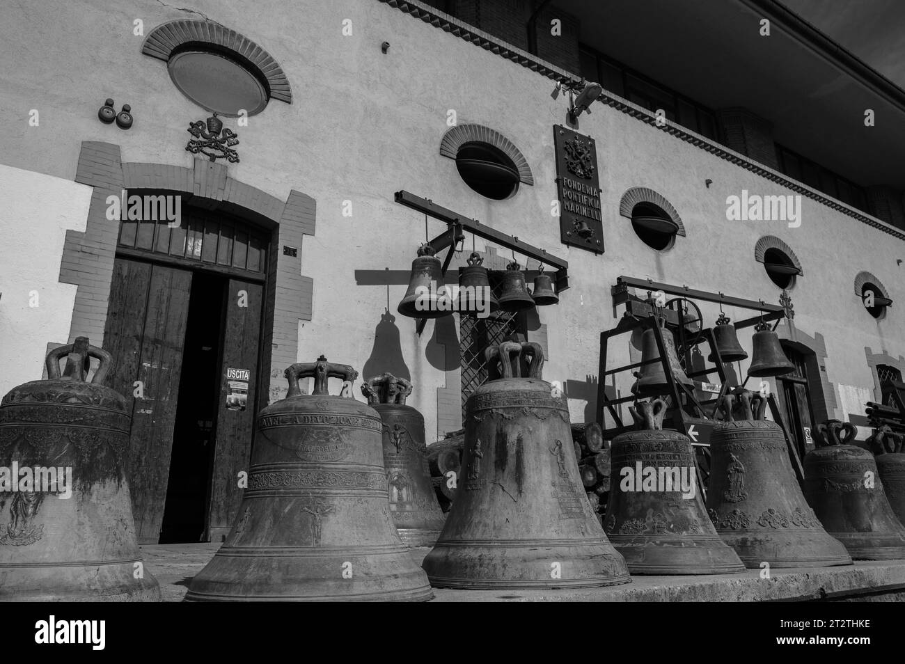 Die Päpstliche Glockengießerei Marinelli ist ein italienisches Metallurgieunternehmen mit Sitz in Agnone, das sich auf den Glockengieß spezialisiert hat. Stockfoto