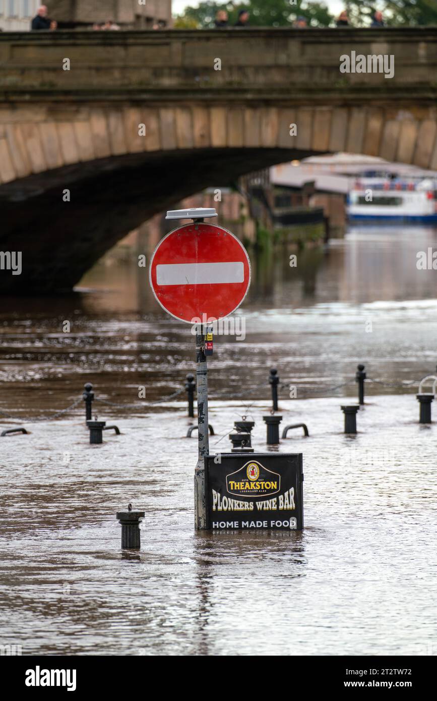 Überschwemmung in York während Sturm Babet Stockfoto