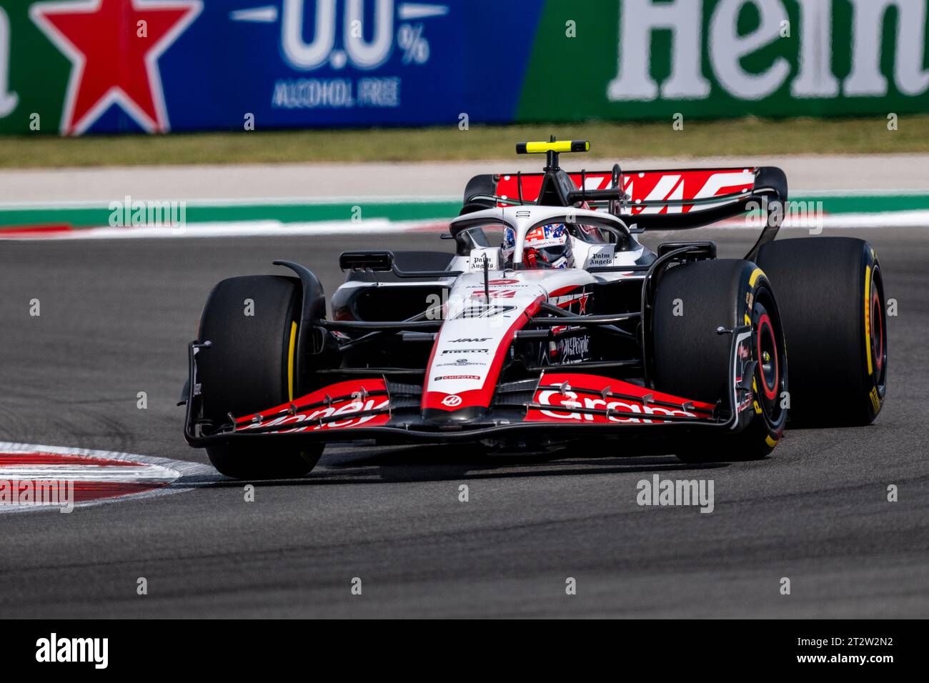 Texas, USA. Oktober 2023. Nico Hulkenberg #27 vom Moneygram Haas F1 Team in Aktion beim Formel 1 Lenovo United States Grand Prix auf dem Circuit of the Americas in Austin Texas. Quelle: csm/Alamy Live News Stockfoto