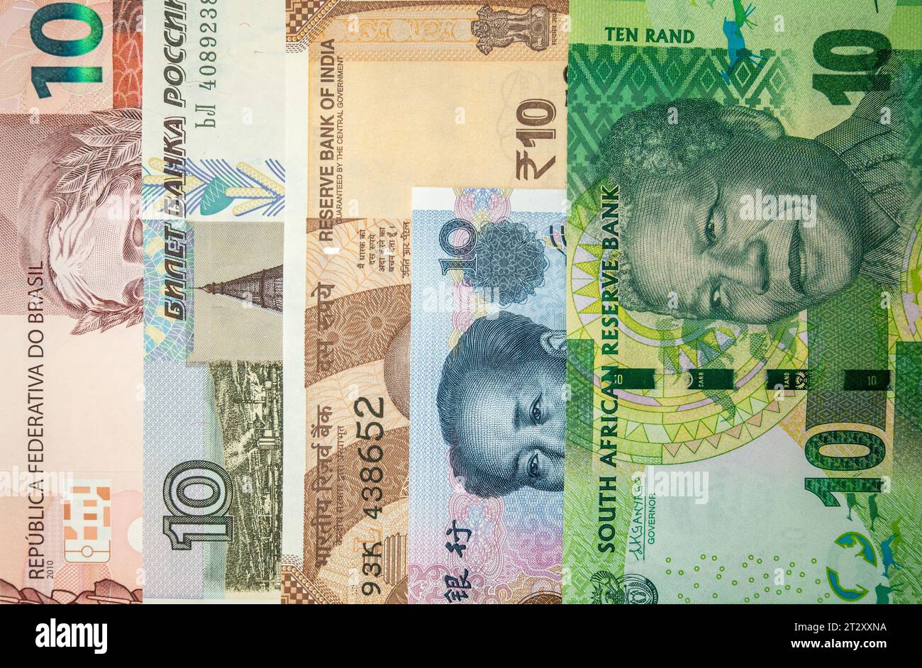 Gestapelte Banknoten der brics-Länder Stockfoto