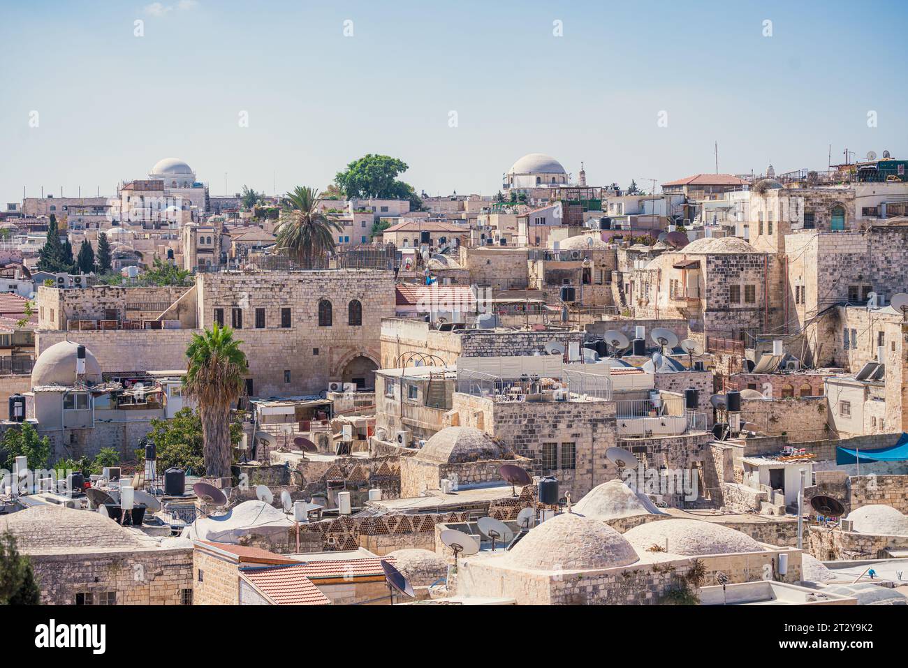 Erhöhter Blick auf ein Viertel in der Altstadt von Jerusalem Stockfoto