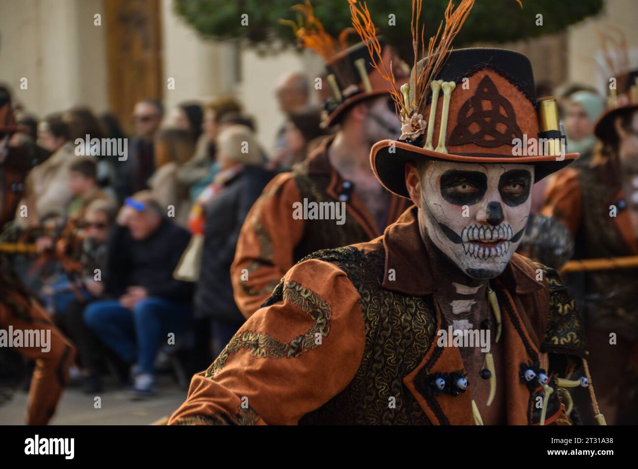 Winterkarneval in der Stadt Manchego Stockfoto