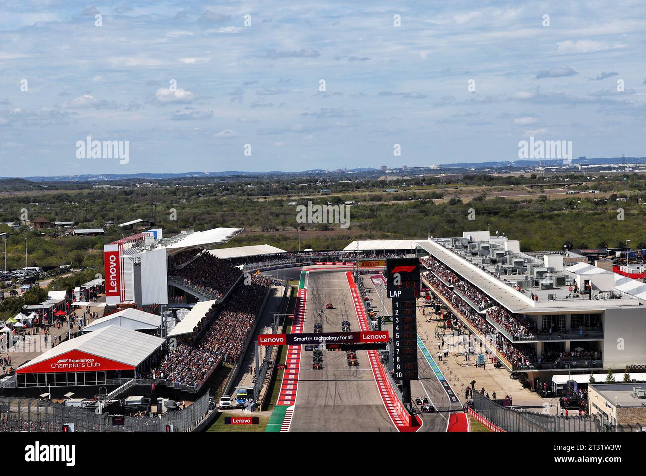 Austin, USA. Oktober 2023. Der Start des Rennens. 22.10.2023. Formel-1-Weltmeisterschaft, Rd 19, Grand Prix der Vereinigten Staaten, Austin, Texas, USA, Renntag. Das Foto sollte lauten: XPB/Press Association Images. Quelle: XPB Images Ltd/Alamy Live News Stockfoto