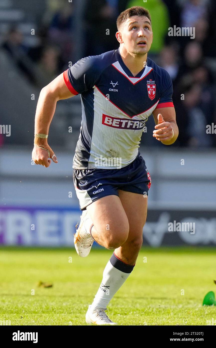 Victor Radley #13 von England während des Rugby League International Matches England gegen Tonga im Totally Wicked Stadium, St Helens, Großbritannien, 22. Oktober 2023 (Foto: Steve Flynn/News Images) Stockfoto