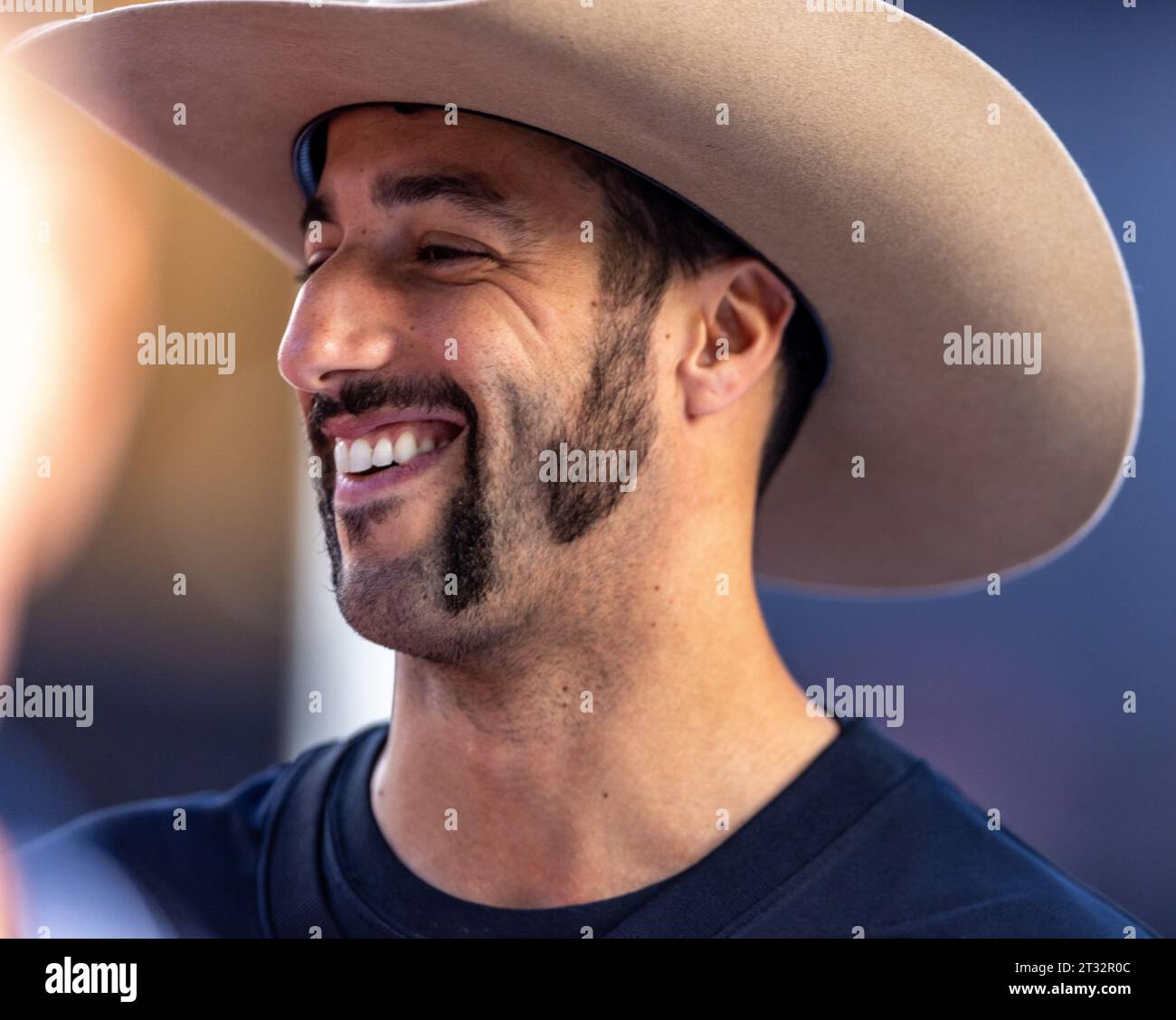 Austin, Texas - 22. Oktober 2023: Daniel Ricciardo, Fahrer des #3 Scuderia Alphatauri F1-Autos, beim Lenovo Grand Prix der Vereinigten Staaten auf dem Circuit of the Americas. Quelle: Nick Paruch / Alamy Live News Stockfoto