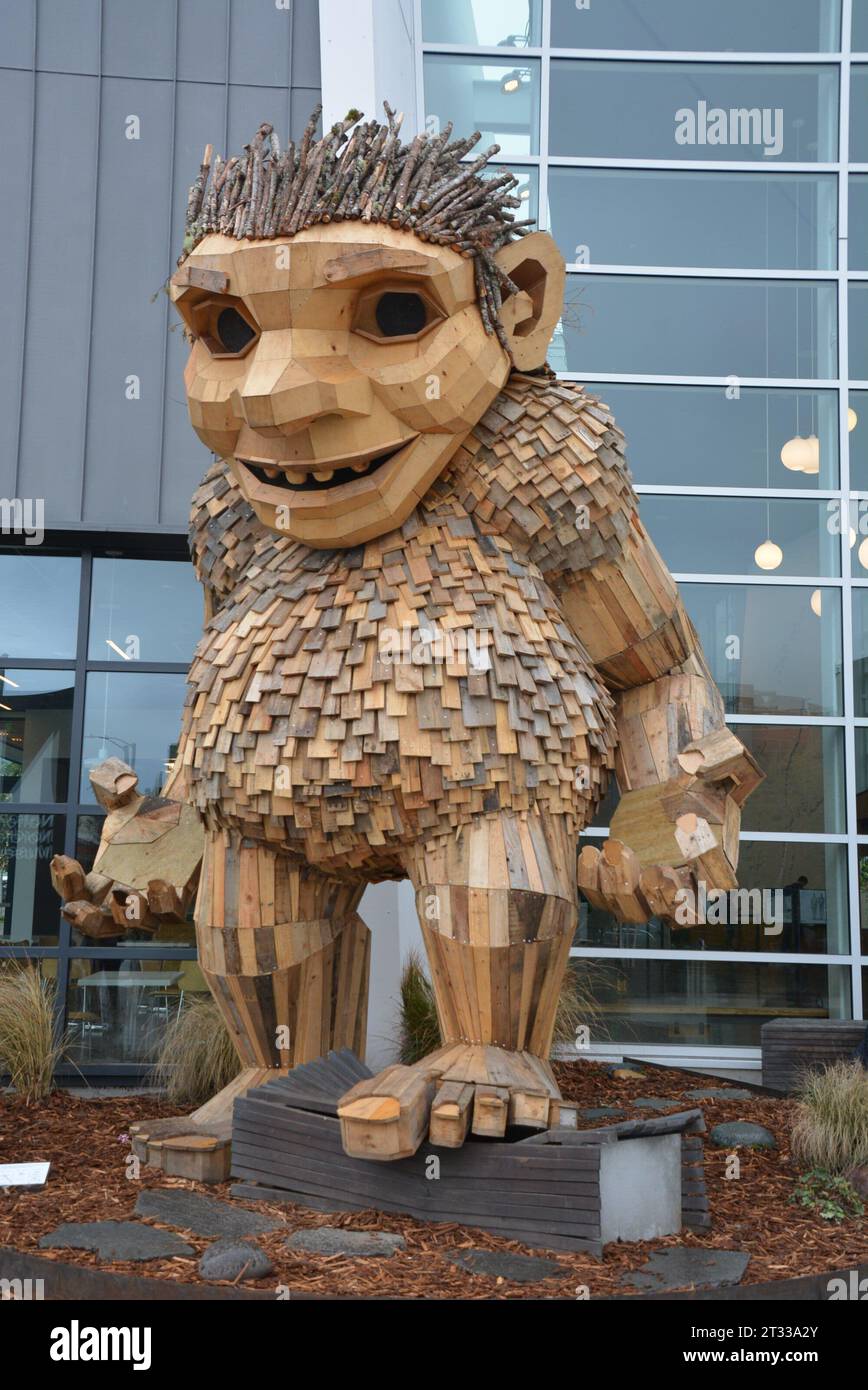 Troll Frankie Feetsplinters von Thomas Dambo. Einer von sechs im Pazifischen Nordwesten, Ballard, WA Stockfoto