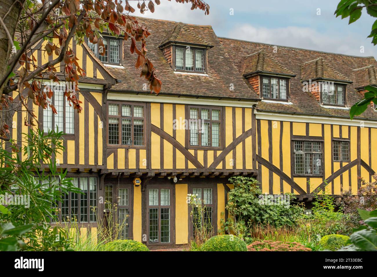 Alte Tudor Häuser am Court Yard, Eltham, Greater London, England Stockfoto