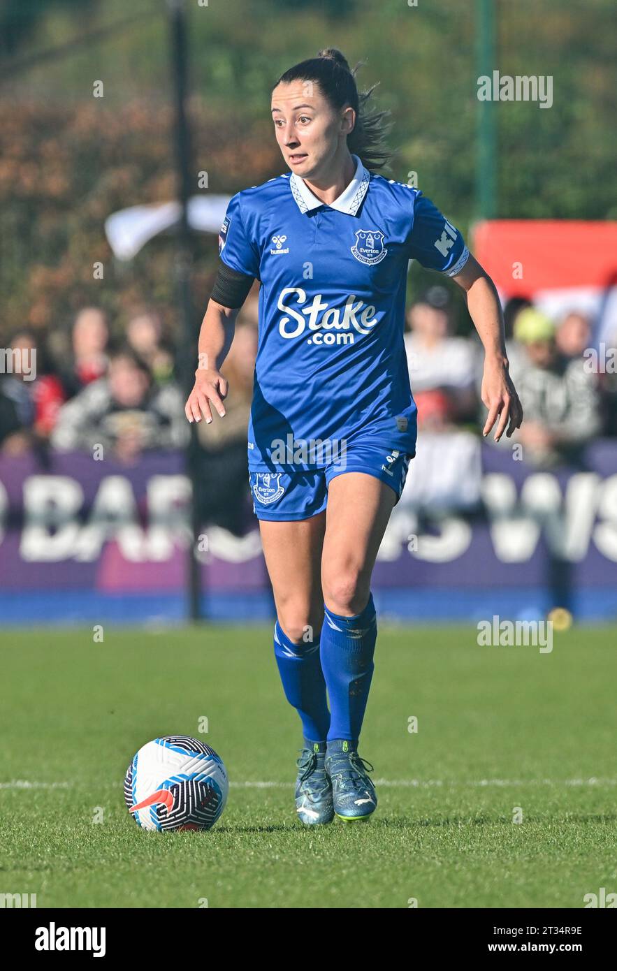 Walton Hall Park, Liverpool, Merseyside, England. Oktober 2023. , Während des Everton Women V Manchester United Women Football Club im Walton Hall Park, in der Barclays Women's Super League/Women’s Super League. (Kreditbild: ©Cody Froggatt/Alamy Live News) Stockfoto
