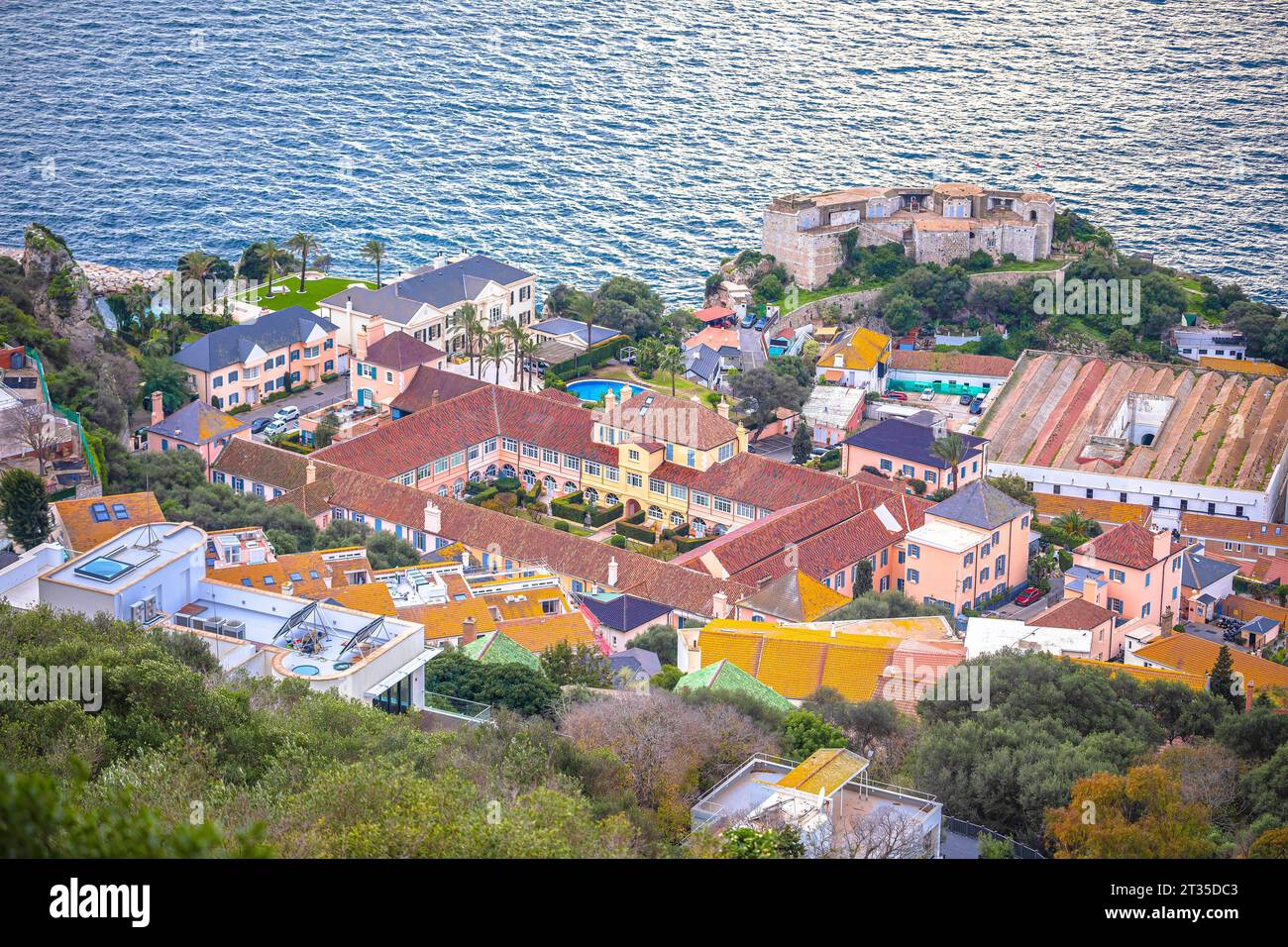 Gibraltar Westküste historische Architektur Blick, Küste des Mittelmeers Stockfoto