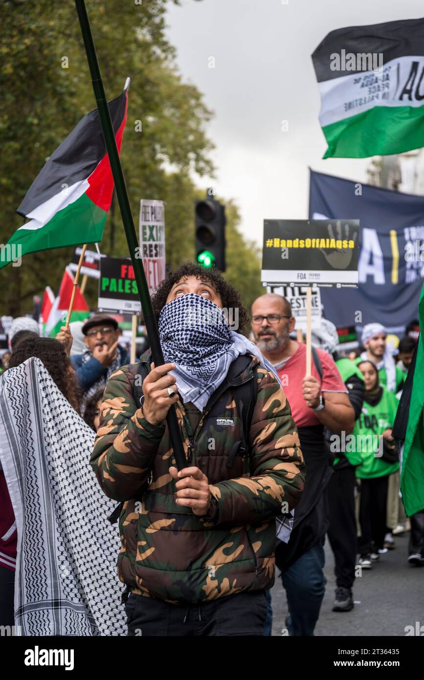 Pro-palästinensische Proteste in Zentral-London am 21.10.2023, England, Vereinigtes Königreich Stockfoto