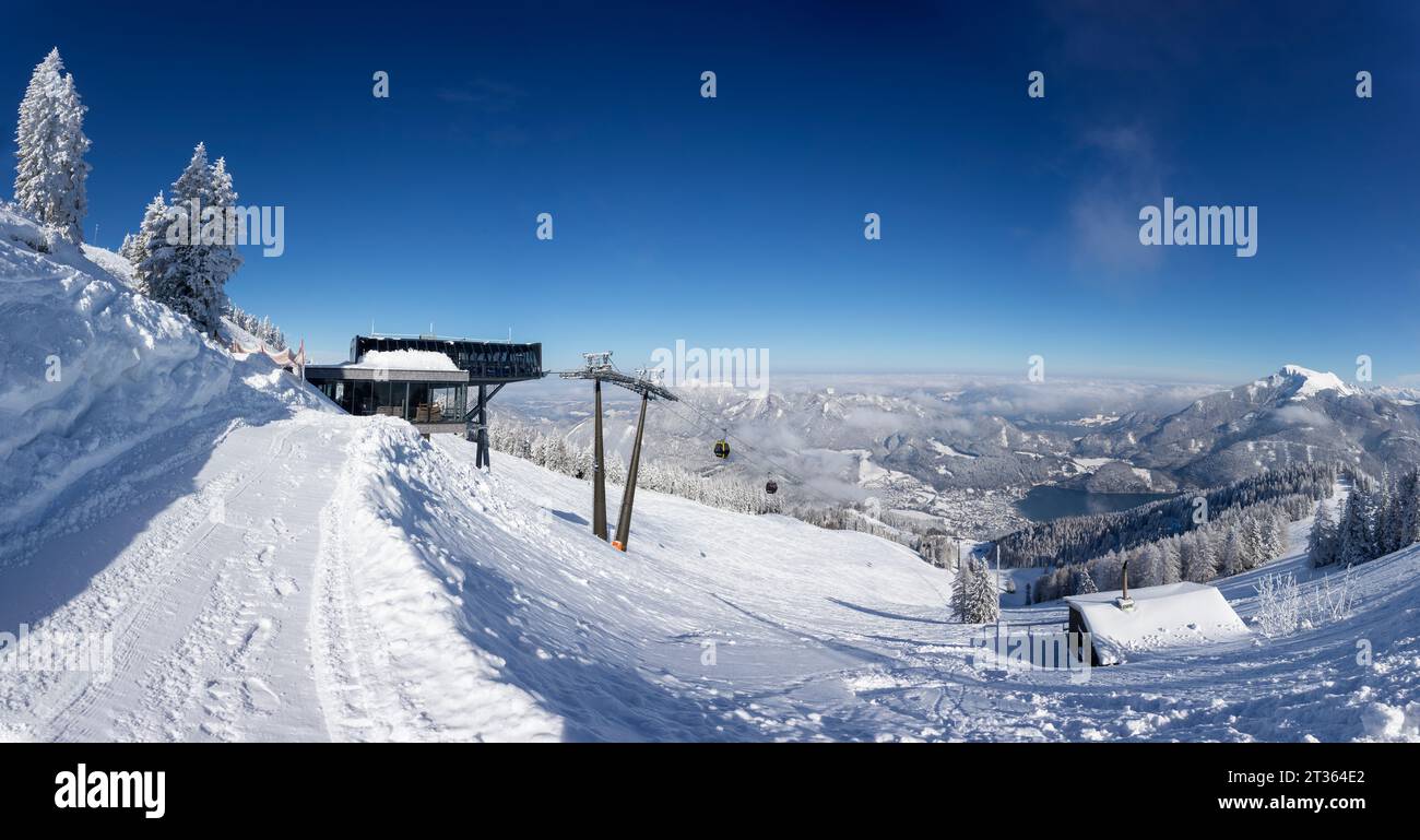 Österreich, Salzburger Land, St. Gilgen, Seilbahnstation am Zwolferhorn Stockfoto