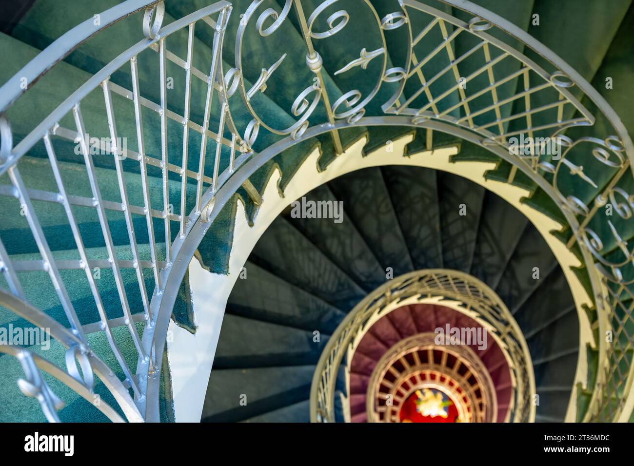Kreisförmige Treppe, Adamar Hotel, Istanbul, Türkei Stockfoto