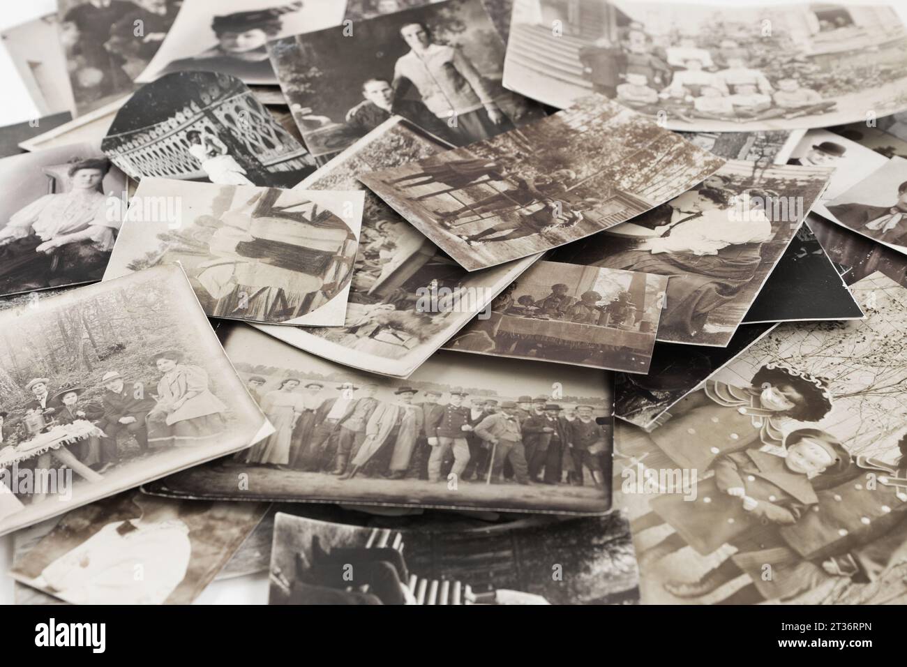 Vintage Amateur- und Studiofotos Ende des 19. Jahrhunderts - Anfang des XX. Jahrhunderts, ehemaliges Russland Stockfoto