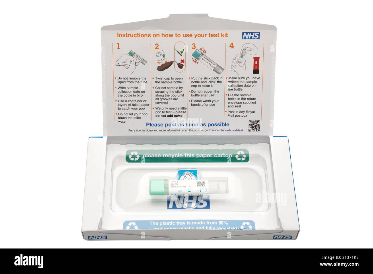 NHS-Einreichungskit für über 60 / 60 Jahre alte Menschen, um einen Kot / Exkremente / Kot zu Hause für Darmkrebs-Screening-Tests zu übermitteln. UK. (136) Stockfoto