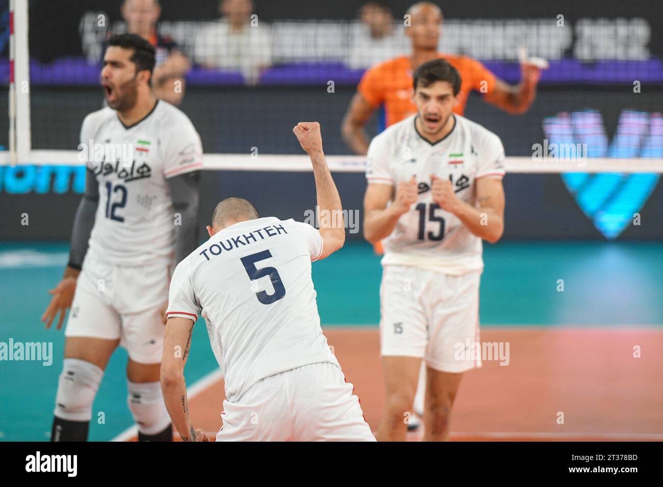 Amirhossein Esfandiar, Aliasghar Mojarad, Amir Toukhteh. Iranische Volleyballnationalmannschaft. Volleyball-Weltmeisterschaft 2022. Stockfoto