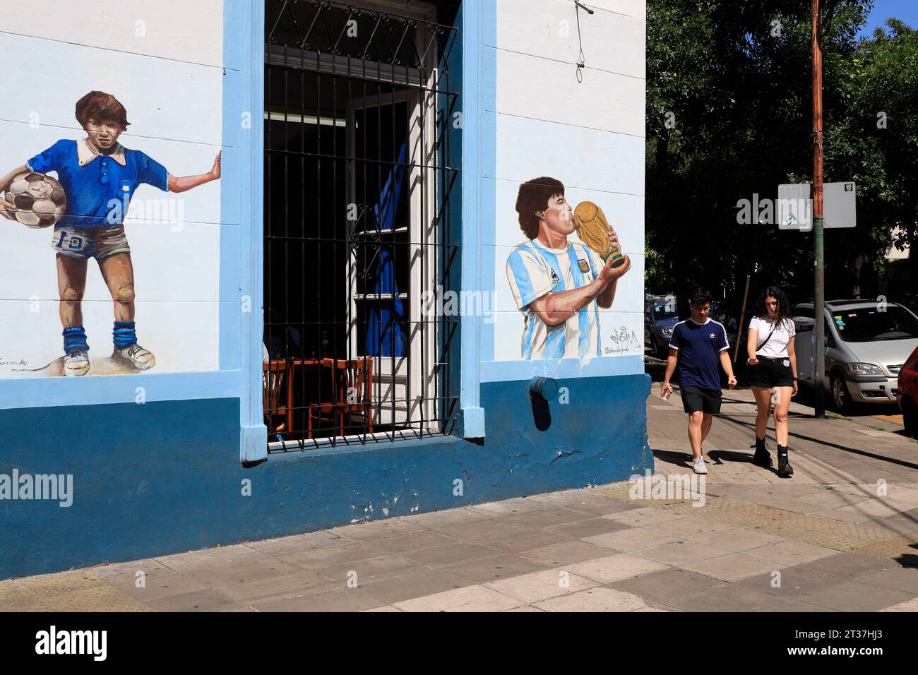 Wandbild des legendären Fußballspielers Diego Armadeo Maradona in einem Haus im Stadtteil Palermo.Buenos Aires.Argentinien Stockfoto