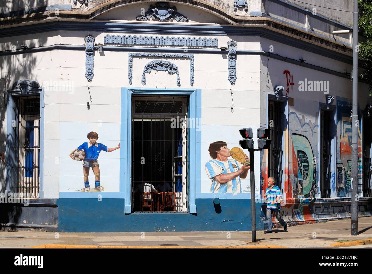 Wandbild des legendären Fußballspielers Diego Armadeo Maradona in einem Haus im Stadtteil Palermo.Buenos Aires.Argentinien Stockfoto